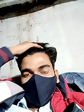 Snapshot of Roni1028 chatting on January 5, 2025, 3:34 pm Roni1028 online show from January 5, 2025, 3:34 pm