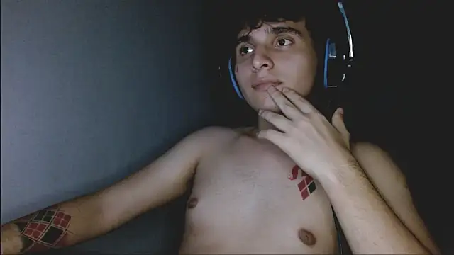 Charley quin online show from September 20, 2025, 2:16 am