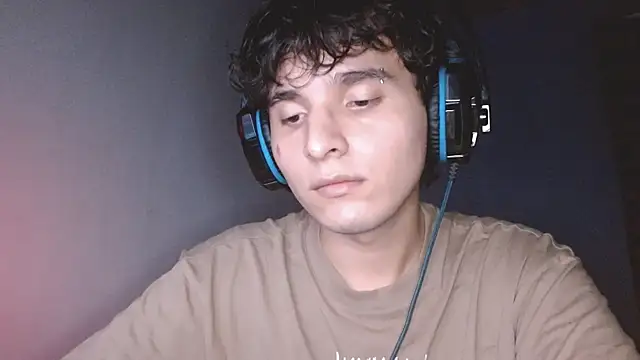 Charley quin online show from October 24, 2025, 3:05 am