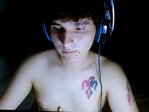 Charley quin online show from April 10, 2026, 11:34 pm