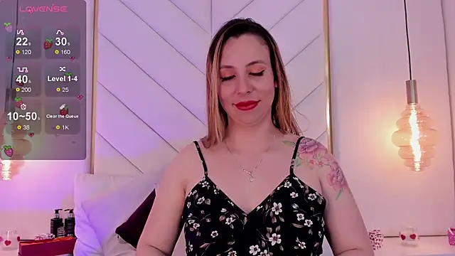 CarlaRossi  online show from March 2, 2025, 11:17 pm
