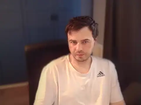 CuteMan33 online show from June 25, 2026, 5:23 am