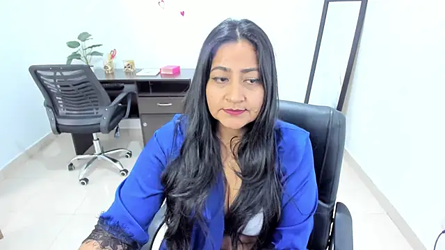 Adele Sweett online show from February 20, 2025, 3:19 pm