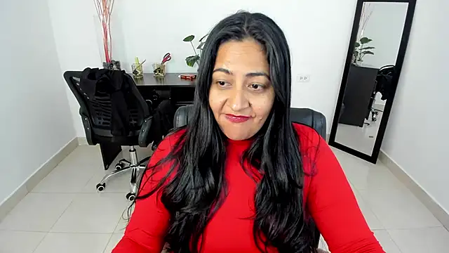 Adele Sweett online show from February 28, 2025, 8:18 pm