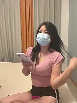 lululu-sweet online show from December 30, 2024, 3:23 pm