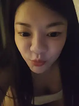 lululu-sweet online show from November 1, 2025, 3:06 pm