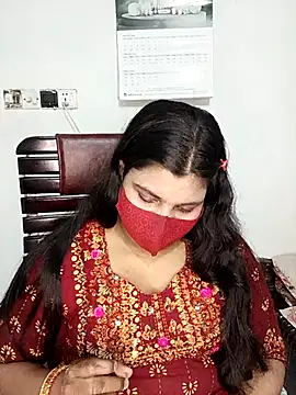 Hot-Angel  online show from February 5, 2026, 5:42 pm