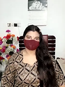 Hot-Angel  online show from June 4, 2026, 3:28 pm