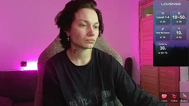 esajukyy online show from January 9, 2026, 2:35 pm