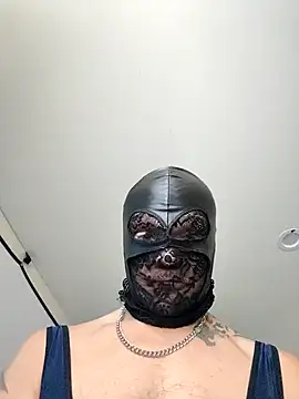 neopolitanSHAFT online show from April 13, 2026, 12:03 am