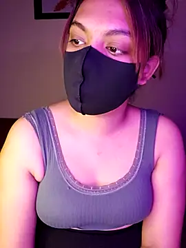 Olivia3 online show from October 12, 2025, 10:55 pm