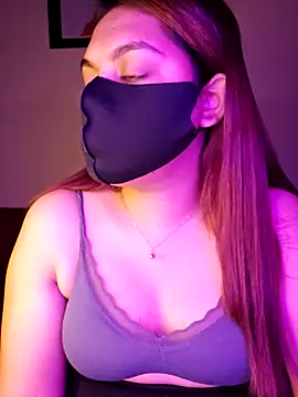 Olivia3 online show from September 22, 2025, 9:21 pm