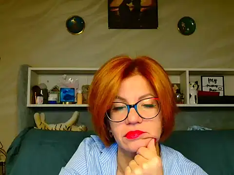 Snapshot of Natali3855 chatting on October 24, 2025, 4:33 am Natali3855 online show from October 24, 2025, 4:33 am