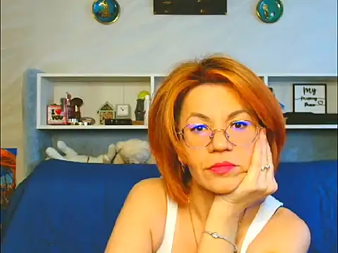Natali3855 online show from March 5, 2025, 8:54 am