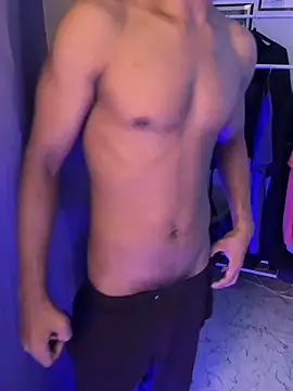 Snapshot of nick__yy chatting on October 20, 2025, 10:38 am nick yy online show from October 20, 2025, 10:38 am