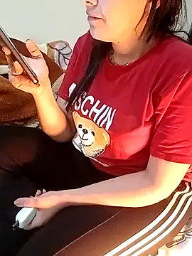 Snapshot of ShadiaStar chatting on February 28, 2025, 12:10 am ShadiaStar online show from February 28, 2025, 12:10 am