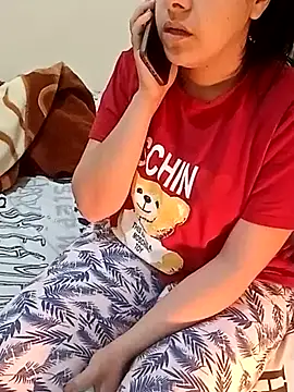 Snapshot of ShadiaStar chatting on February 27, 2025, 12:56 pm ShadiaStar online show from February 27, 2025, 12:56 pm