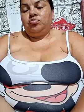 Snapshot of chubby_sexy_big_tits chatting on September 23, 2025, 11:45 pm chubby sexy big tits online show from September 23, 2025, 11:45 pm