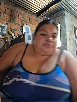 Snapshot of chubby_sexy_big_tits chatting on October 23, 2025, 1:32 pm chubby sexy big tits online show from October 23, 2025, 1:32 pm