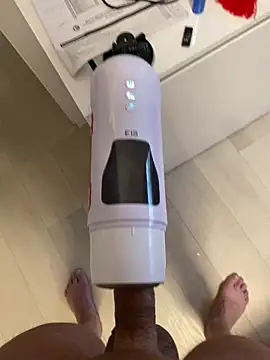 Snapshot of knudelboy2 chatting on September 9, 2025, 4:16 pm knudelboy2 online show from September 9, 2025, 4:16 pm