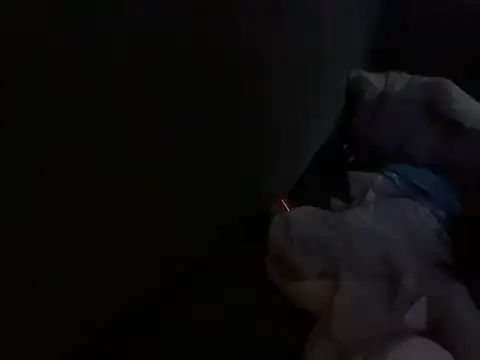 houy111111 online show from October 18, 2025, 4:53 pm