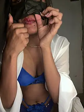 Snapshot of Teena_girl chatting on March 20, 2025, 10:43 am Teena girl online show from March 20, 2025, 10:43 am