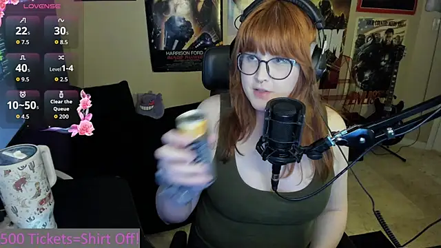 Snapshot of HannahCastle96 chatting on April 2, 2026, 3:57 am HannahCastle96 online show from April 2, 2026, 3:57 am