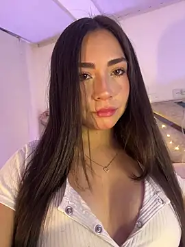 Melody 04 online show from January 14, 2026, 3:43 am