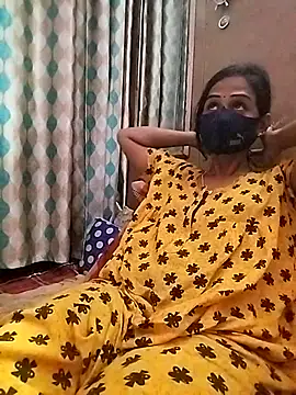 Snapshot of sweety_telugu_couple2027 chatting on March 14, 2025, 4:40 pm sweety telugu couple2027 online show from March 14, 2025, 4:40 pm