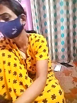 Snapshot of sweety_telugu_couple2027 chatting on March 12, 2025, 4:08 am sweety telugu couple2027 online show from March 12, 2025, 4:08 am