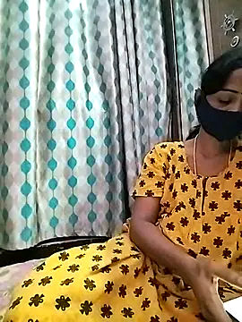 Snapshot of sweety_telugu_couple2027 chatting on March 16, 2025, 12:33 pm sweety telugu couple2027 online show from March 16, 2025, 12:33 pm