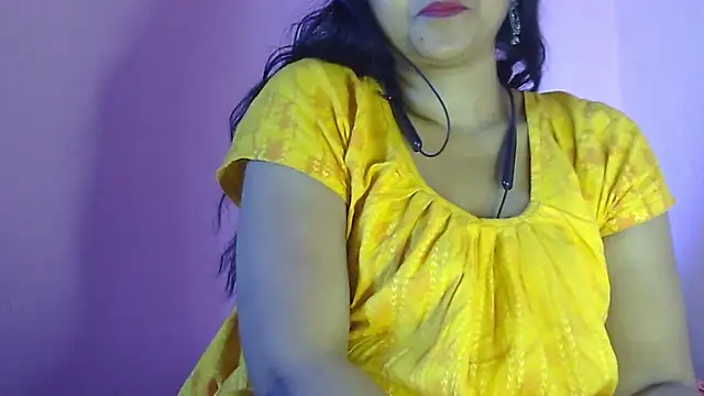 Snapshot of Suhana-sapna chatting on January 9, 2026, 6:20 am Suhana-sapna online show from January 9, 2026, 6:20 am