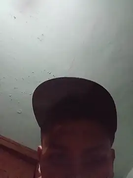 Snapshot of SiperoXxX chatting on September 27, 2025, 2:18 am SiperoXxX online show from September 27, 2025, 2:18 am