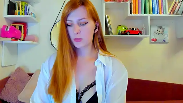 Snapshot of liya_gorgeous chatting on October 30, 2025, 6:27 pm liya gorgeous online show from October 30, 2025, 6:27 pm