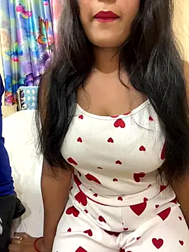 Snapshot of ascuple chatting on October 17, 2025, 5:48 pm ascuple online show from October 17, 2025, 5:48 pm