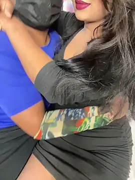 Snapshot of ascuple chatting on November 4, 2025, 4:33 pm ascuple online show from November 4, 2025, 4:33 pm