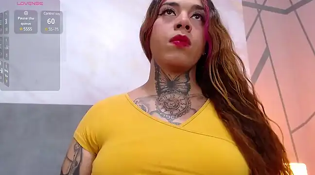 BriannaSweet  online show from February 7, 2025, 1:53 pm