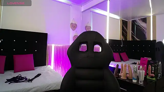 Snapshot of Noah_Jhonson chatting on September 20, 2025, 7:52 pm Noah Jhonson online show from September 20, 2025, 7:52 pm