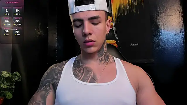 Flynn Riider online show from December 18, 2025, 5:17 pm