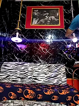 Snapshot of Charly_BC_Dirty chatting on November 2, 2025, 5:34 am Charly BC Dirty online show from November 2, 2025, 5:34 am