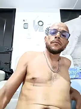 Snapshot of Charly_BC_Dirty chatting on January 25, 2025, 7:28 am Charly BC Dirty online show from January 25, 2025, 7:28 am