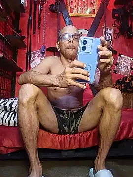 Snapshot of Charly_BC_Dirty chatting on June 26, 2026, 2:50 am Charly BC Dirty online show from June 26, 2026, 2:50 am