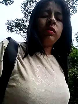 Danna-linyi online show from February 21, 2025, 2:59 pm