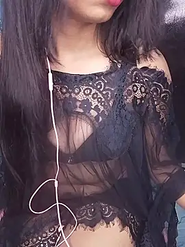 hinaa khan online show from September 22, 2025, 6:03 pm