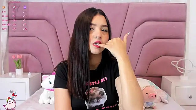 zoewillian online show from February 5, 2025, 1:54 pm