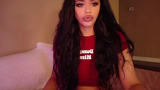 Snapshot of MayaIndica chatting on March 17, 2025, 5:56 am MayaIndica online show from March 17, 2025, 5:56 am