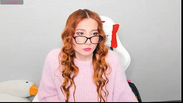 Snapshot of emily_cline chatting on September 25, 2025, 4:35 pm emily cline online show from September 25, 2025, 4:35 pm