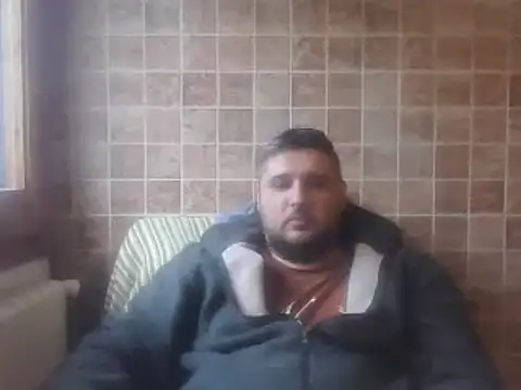Snapshot of _revianzip1 chatting on January 6, 2025, 2:58 pm revianzip1 online show from January 6, 2025, 2:58 pm
