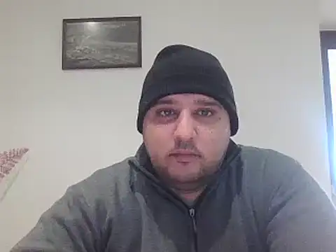 Snapshot of _revianzip1 chatting on January 14, 2025, 1:38 pm revianzip1 online show from January 14, 2025, 1:38 pm