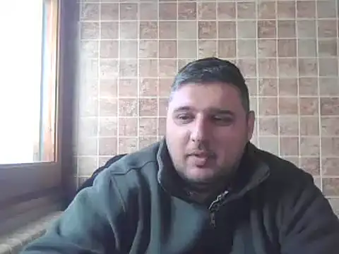 Snapshot of _revianzip1 chatting on December 27, 2024, 2:01 pm revianzip1 online show from December 27, 2024, 2:01 pm